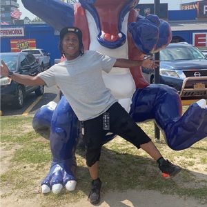 Meet your Posher, Allen